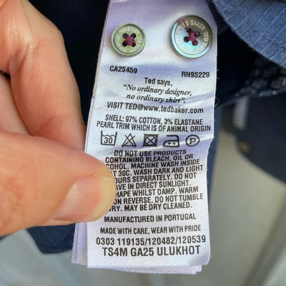 Ted Baker “ulukhot” Navy  textured verticals stripe buttondown, Ted 3 (me… - Picture 11 of 11